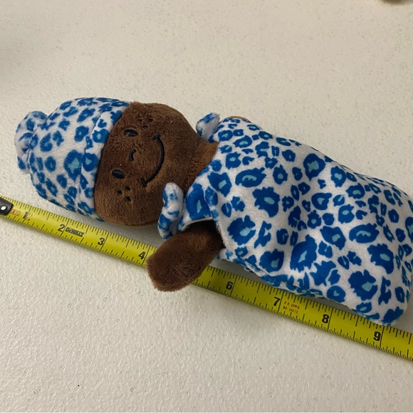 Creative Minds Basket Of Babies Sensory Multicultural Set of 6 Plush Babies - Picture 3 of 4